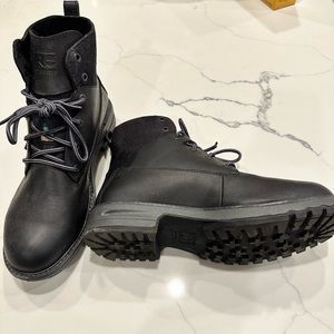 Women’s Timberlands Steel Toed Boots